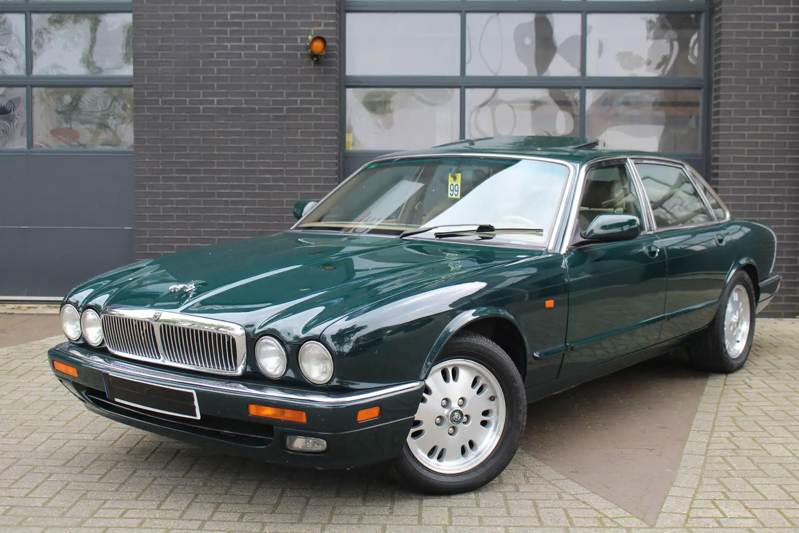 Jaguar Sovereign XJ6 LONG WHEELBASE! ORIGINAL CONDITION! Зелений - 1