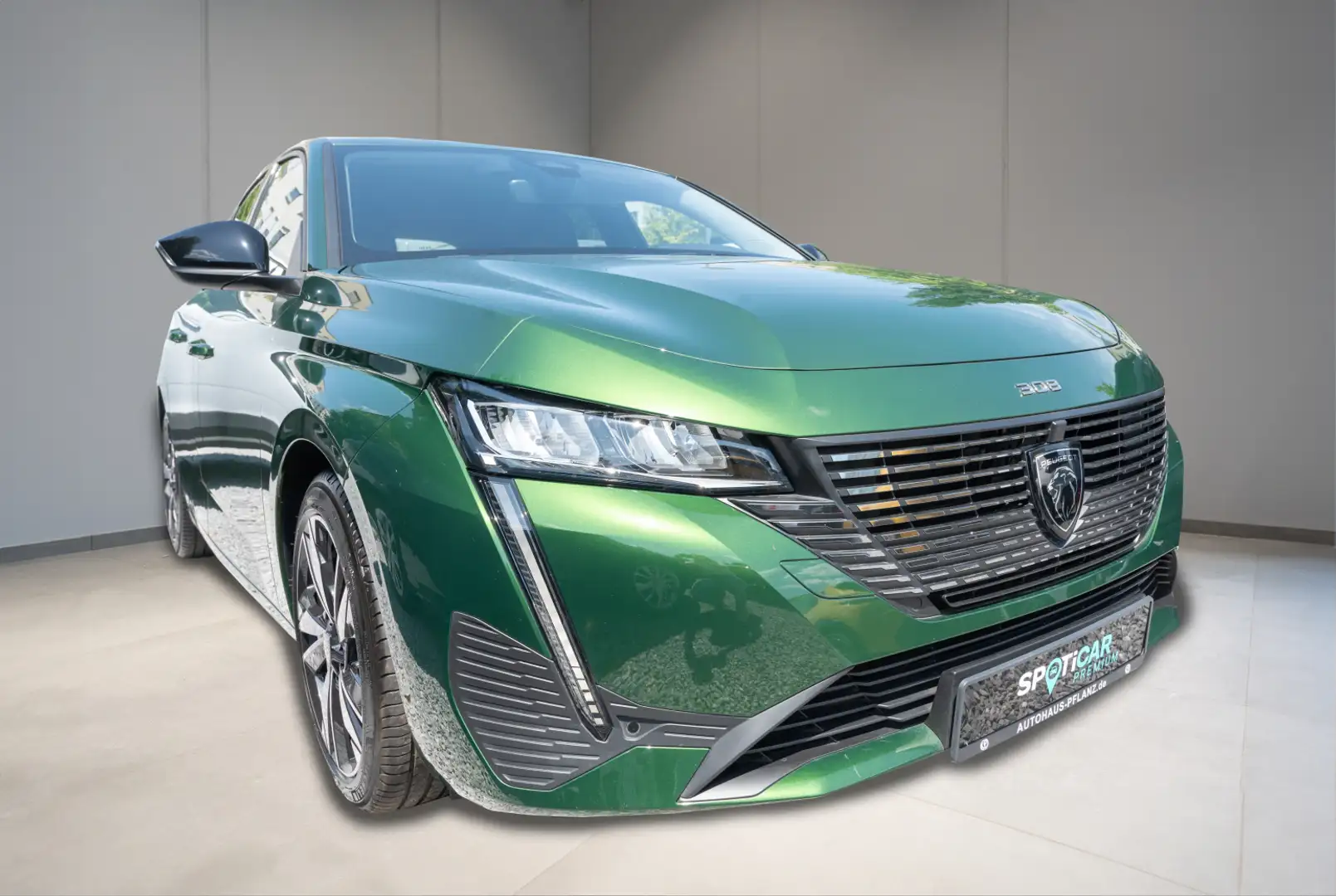 Peugeot 308 Allure 1.2 PureTech 130 EAT8 Vert - 2
