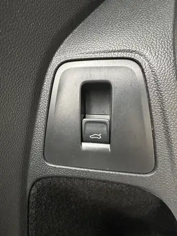 Volkswagen Tiguan Allspace view 22