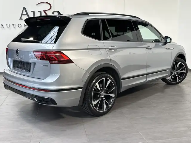 Volkswagen Tiguan Allspace view 4
