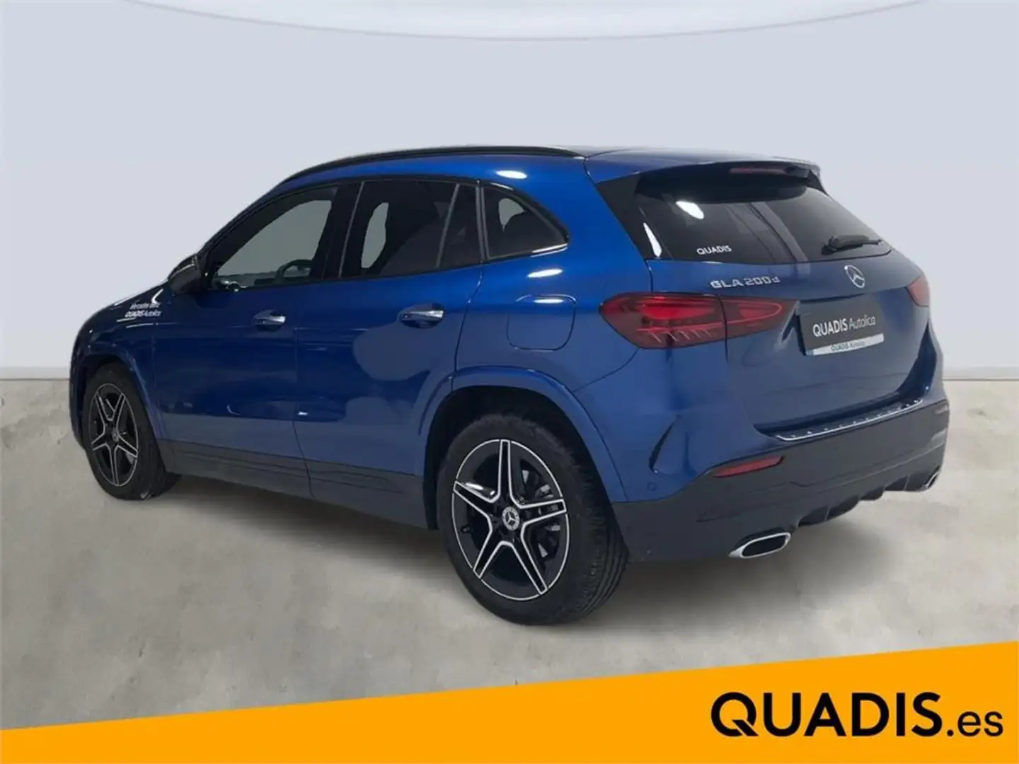 Mercedes-Benz GLA 200 D - 2
