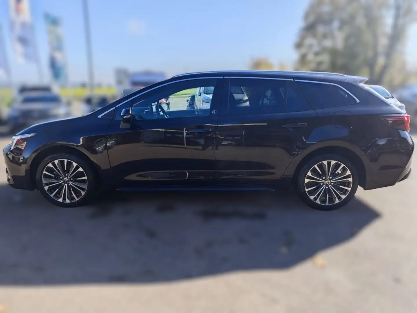 Toyota Corolla 2.0 Hybrid Touring Sports Team Deutschland Braun - 2