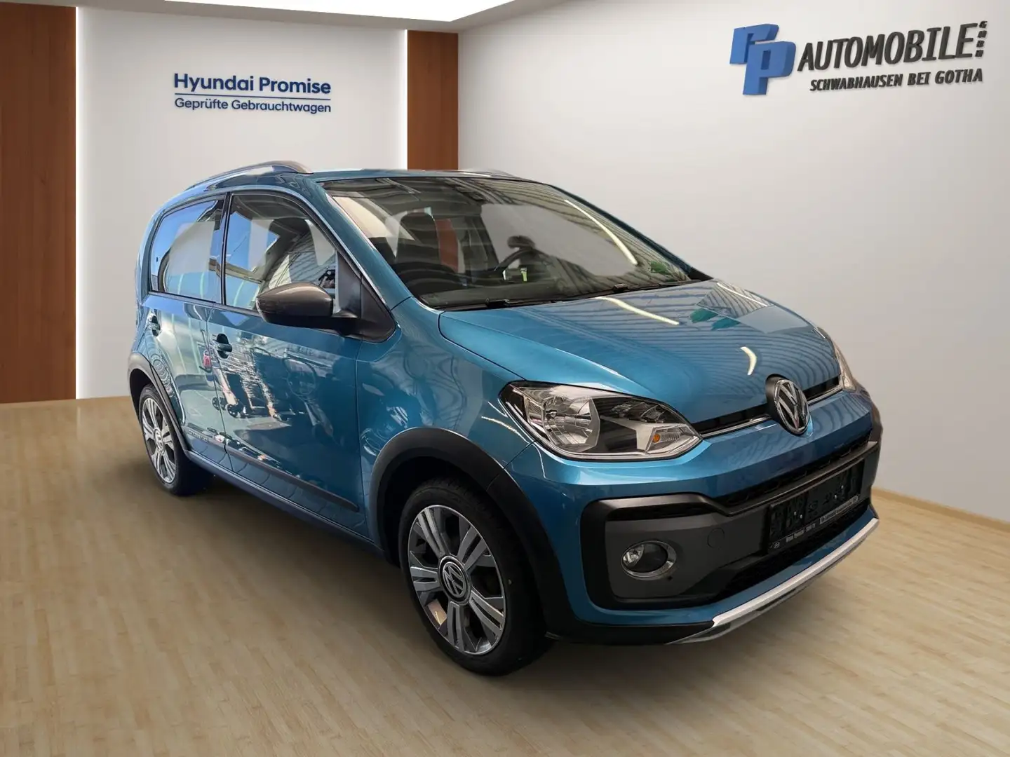 Volkswagen up! Cross up! 1.0 BMT Winter Paket Bleu - 2