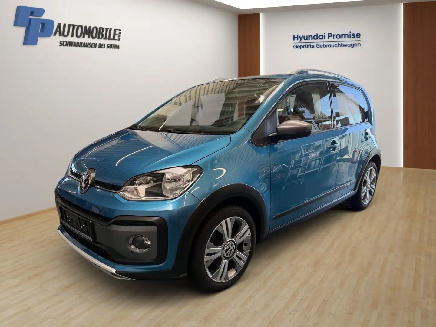 Volkswagen up! Cross up! 1.0 BMT Winter Paket Bleu - 1