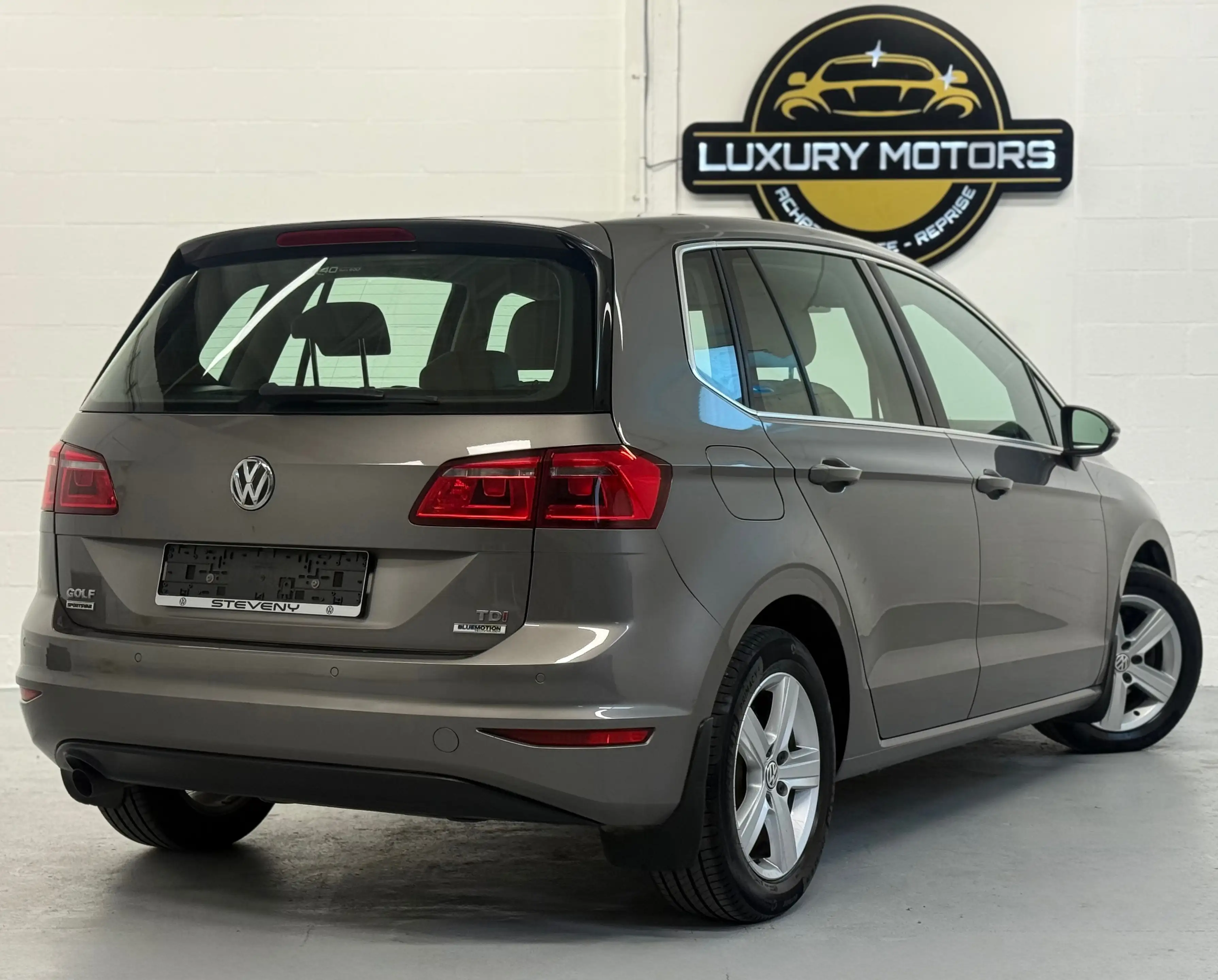 Volkswagen Golf Sportsvan 1.6 CR TDi Highline DSG 1ER PROPRIÉTAIRE PRÊTE À IMMATRICULER — photo 4