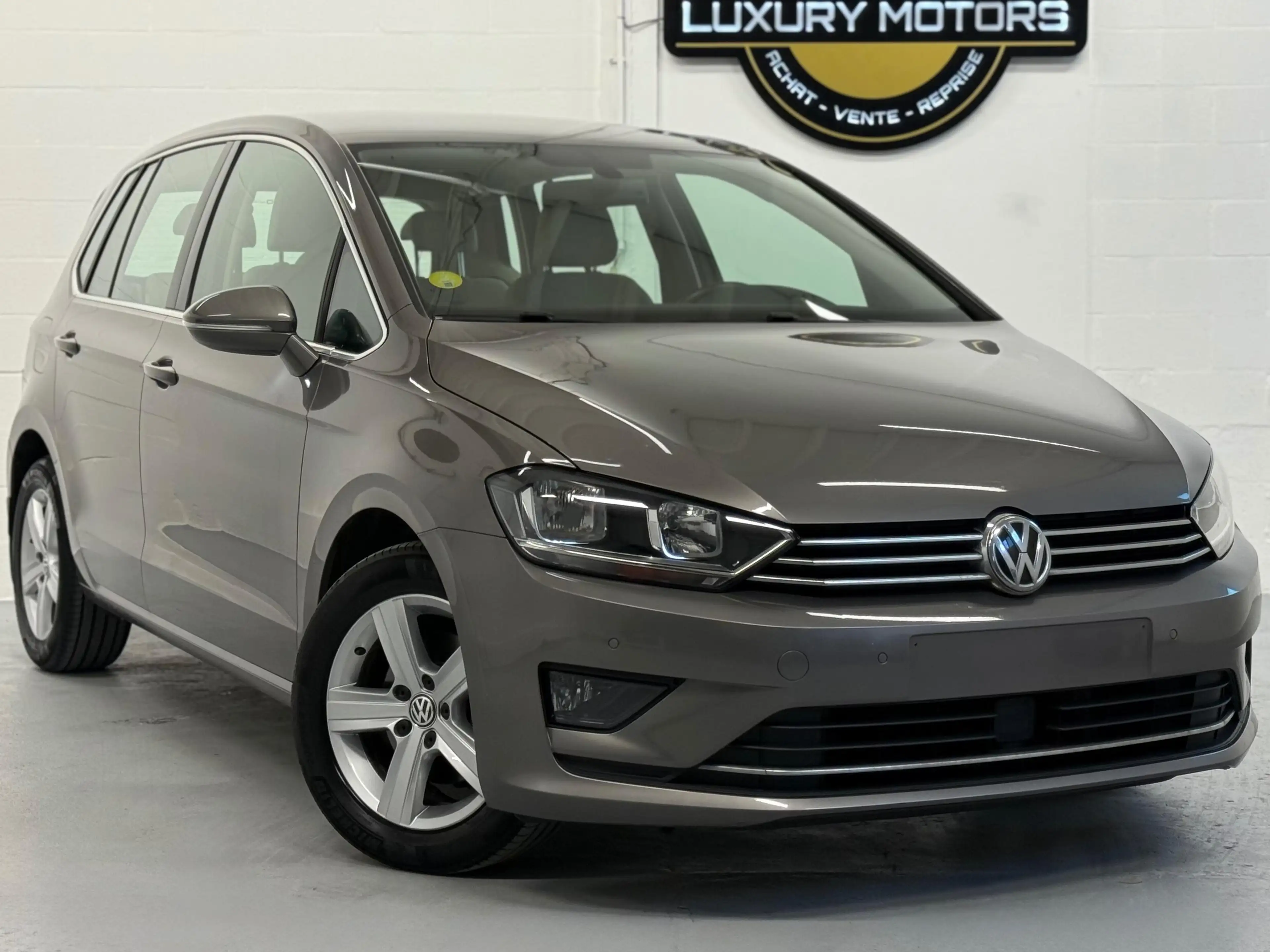 Volkswagen Golf Sportsvan 1.6 CR TDi Highline DSG 1ER PROPRIÉTAIRE PRÊTE À IMMATRICULER