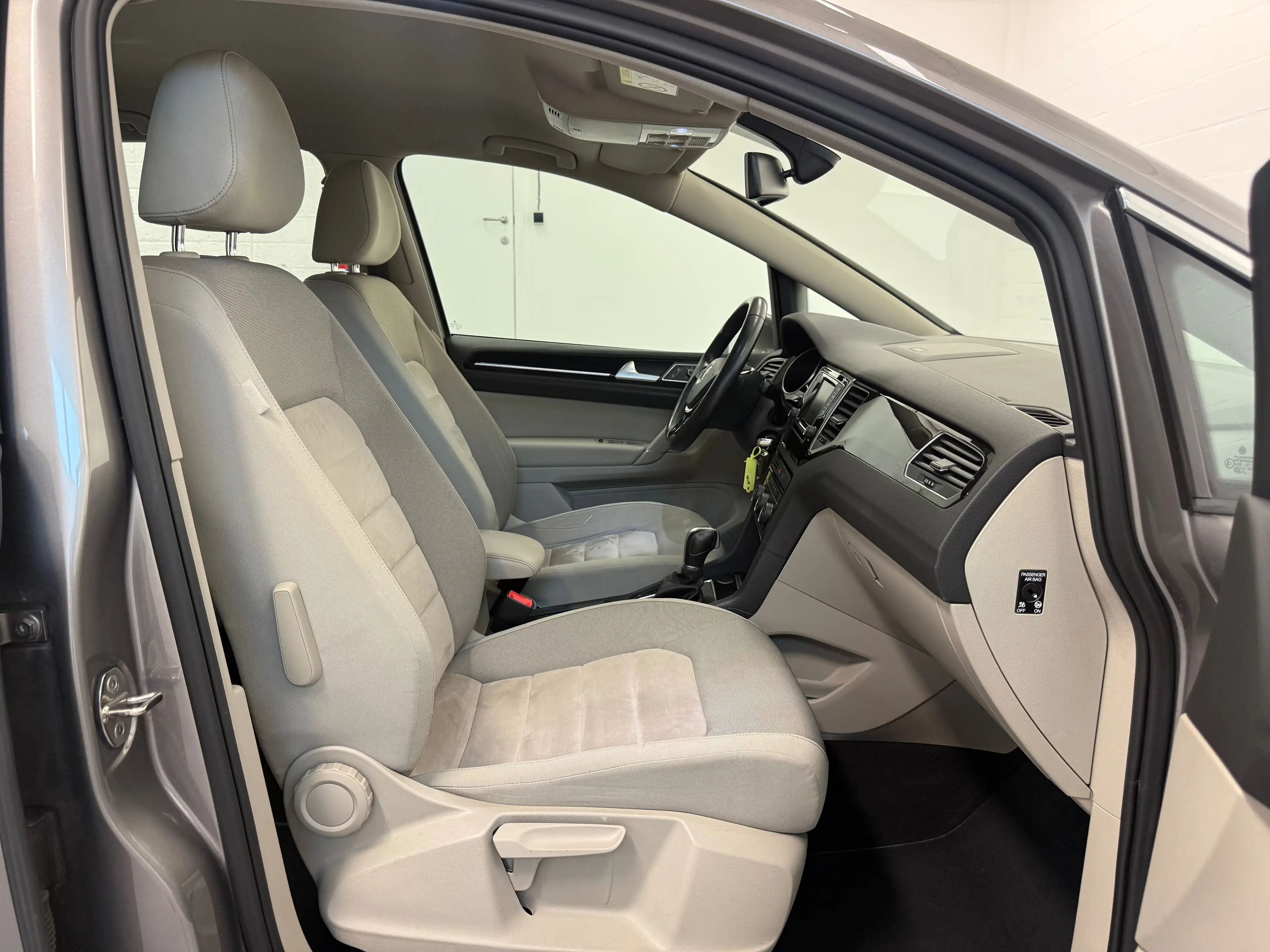 Volkswagen Golf Sportsvan 1.6 CR TDi Highline DSG 1ER PROPRIÉTAIRE PRÊTE À IMMATRICULER — photo 5