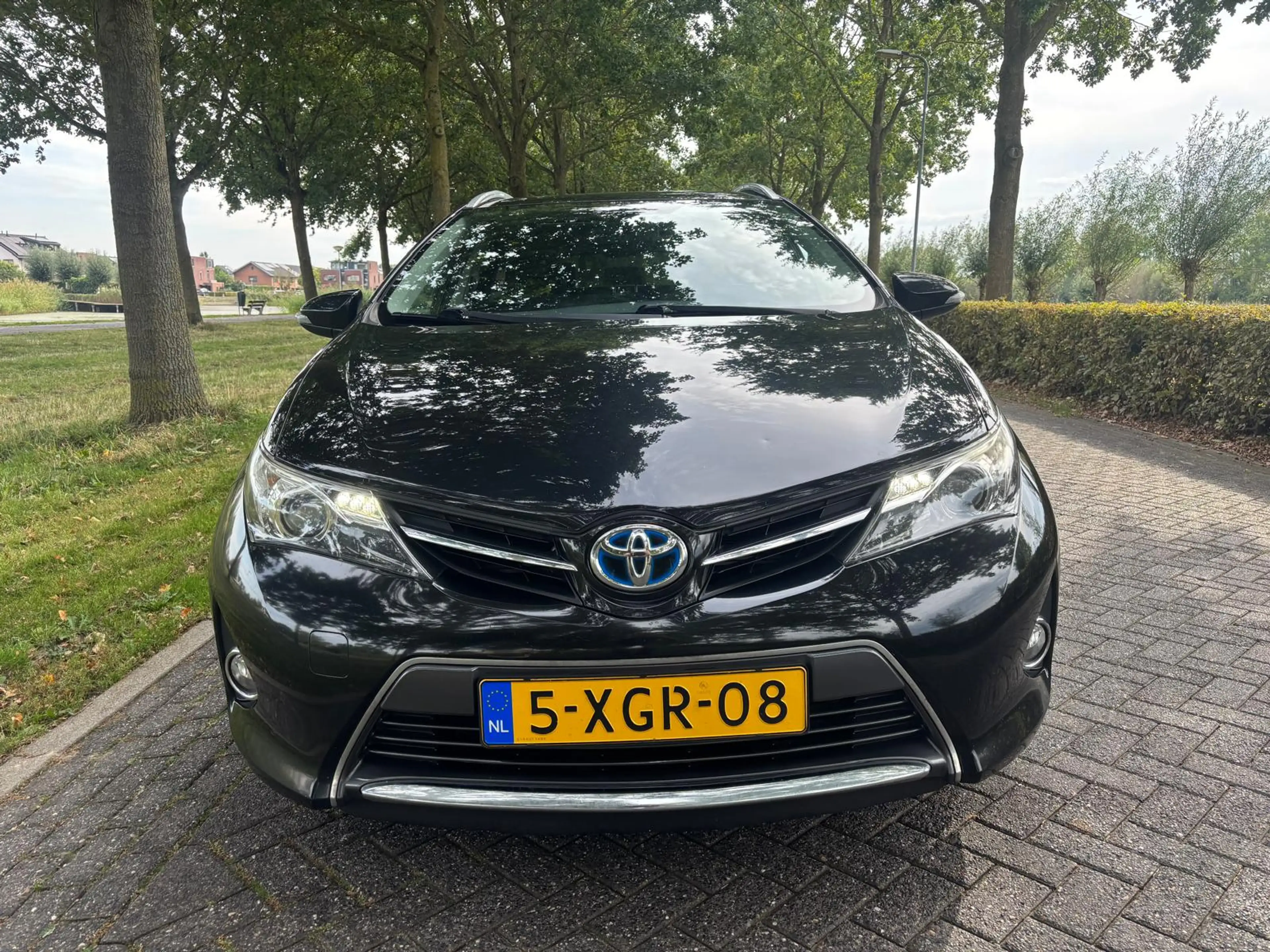 Toyota Auris Touring Sports 1.8 Hybrid Lease — photo 5