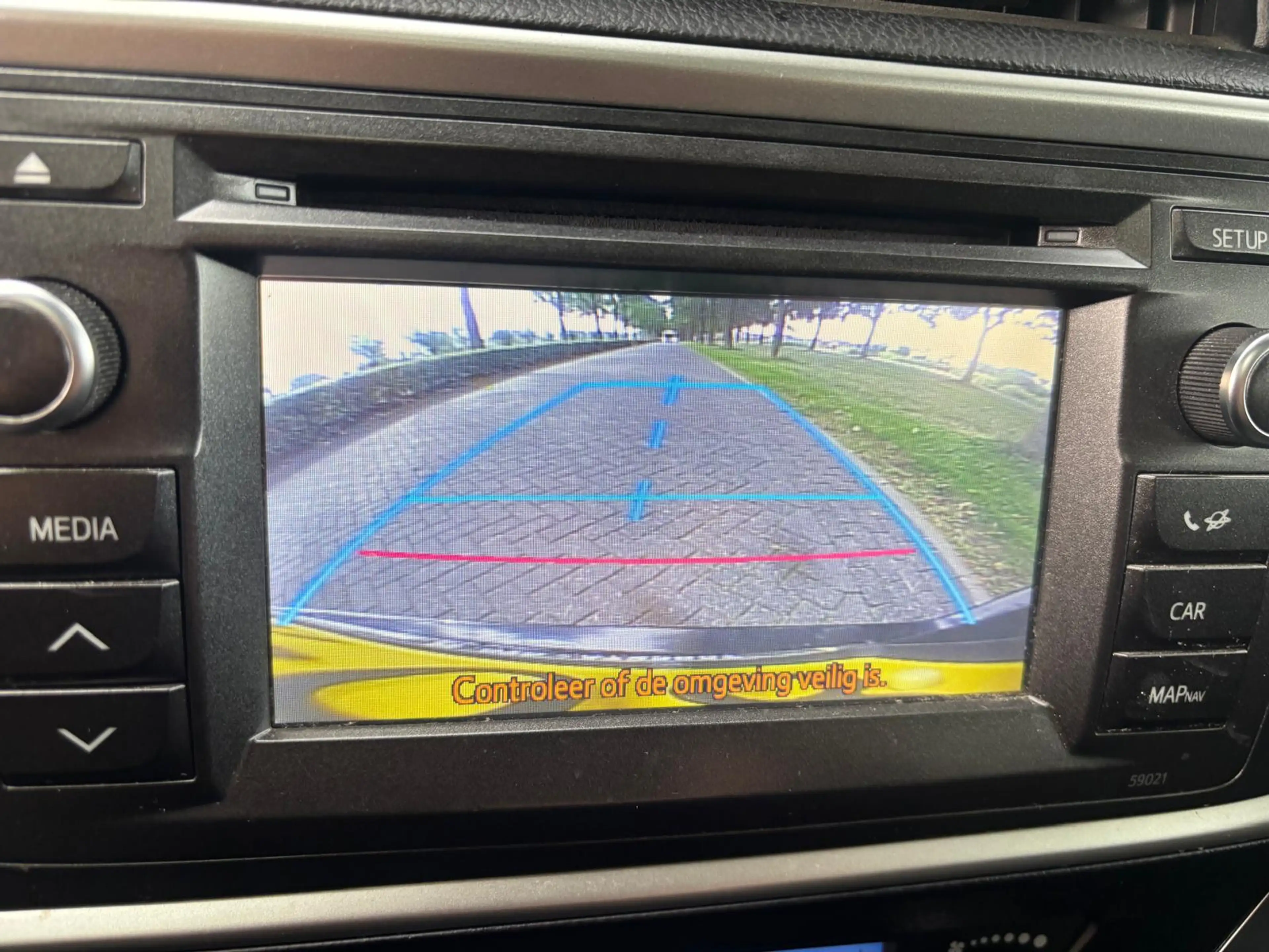 Toyota Auris Touring Sports 1.8 Hybrid Lease — photo 15