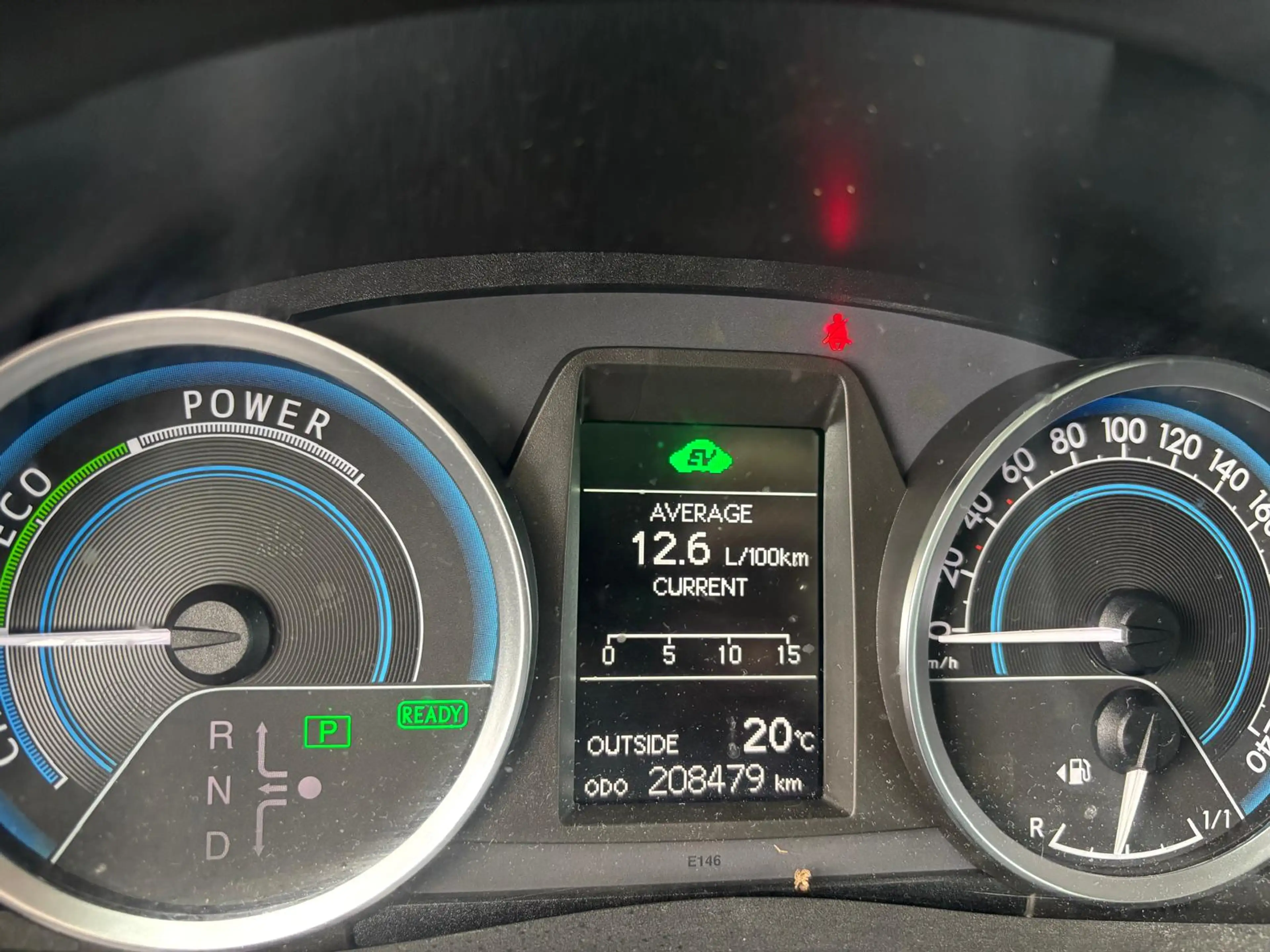 Toyota Auris Touring Sports 1.8 Hybrid Lease — photo 14