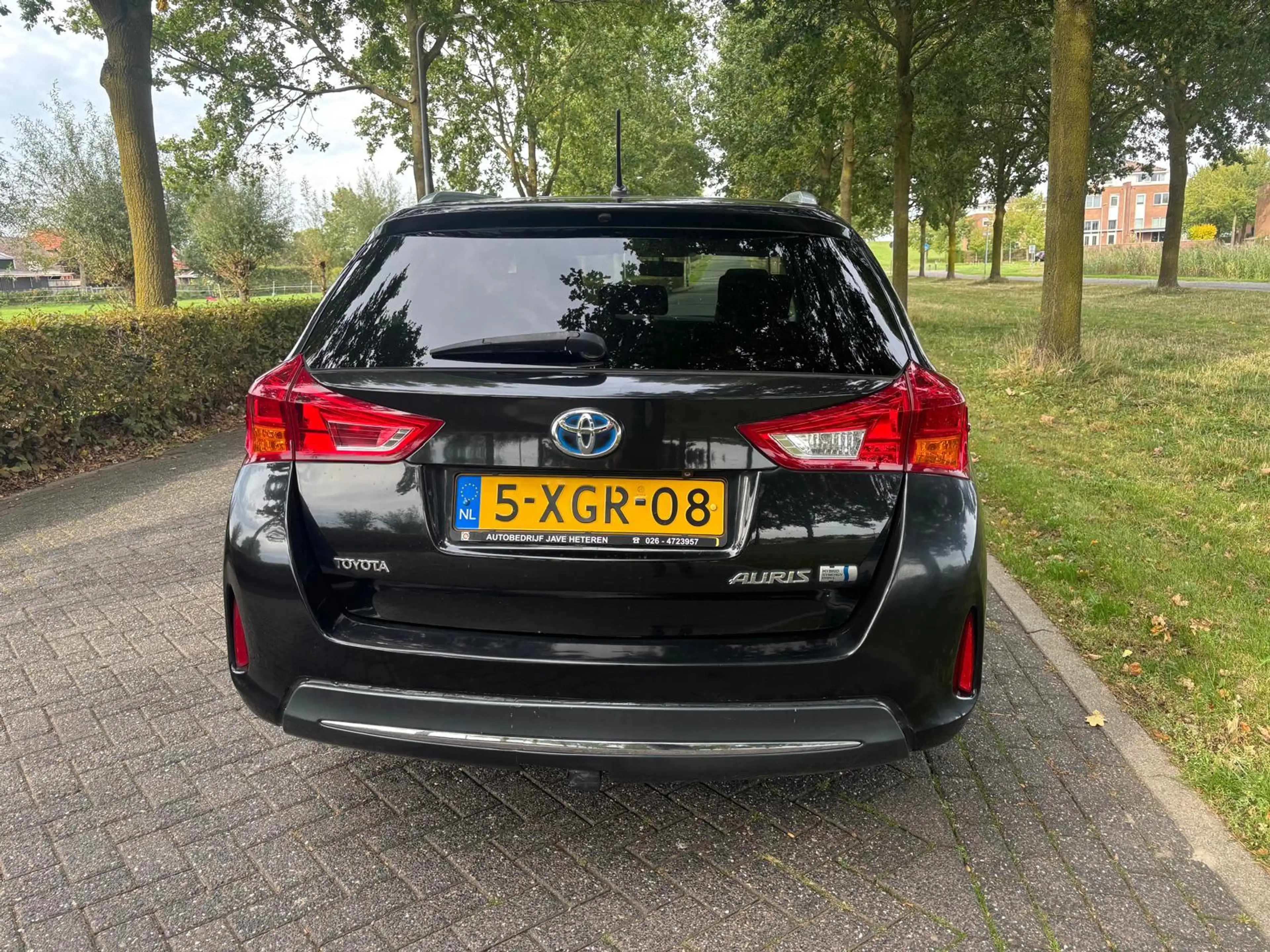 Toyota Auris Touring Sports 1.8 Hybrid Lease — photo 6