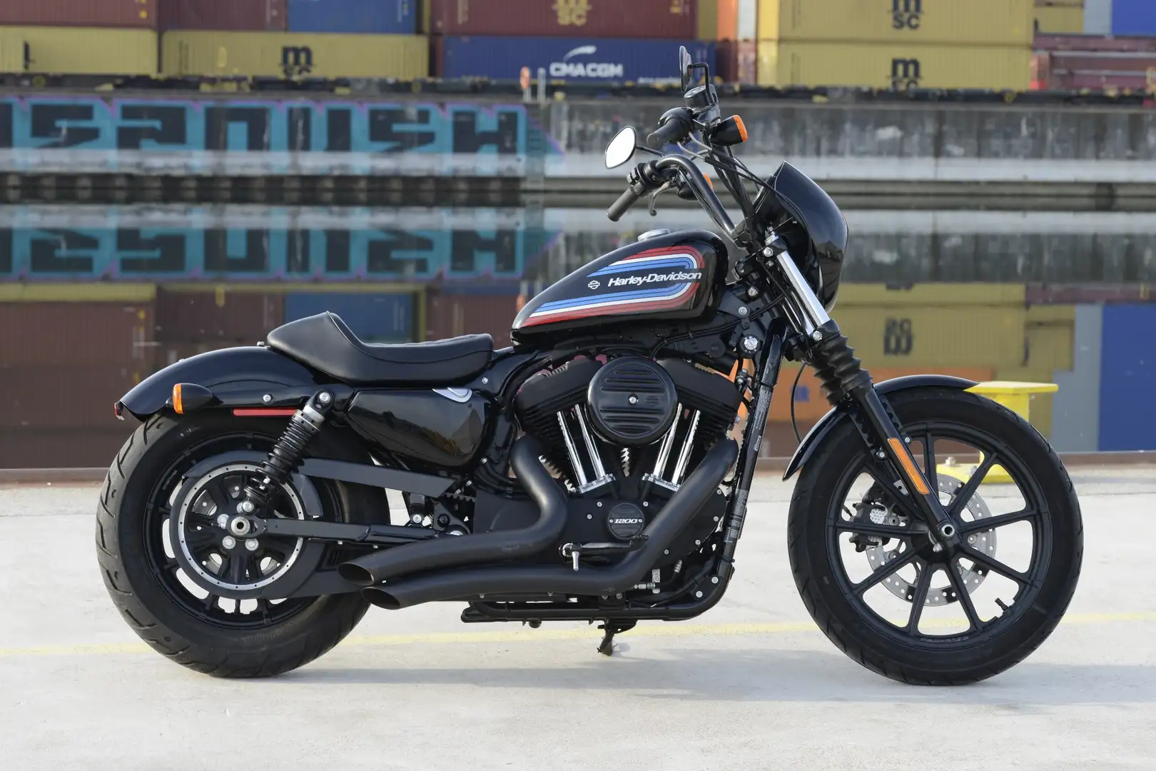 Harley-Davidson Sportster 1200 Černá - 1