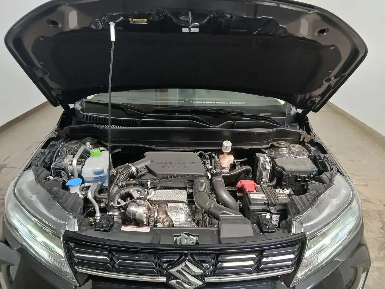 Suzuki Vitara 1.4 129cv PANORAMA / CAMERA / NAVI, миниатюра 19