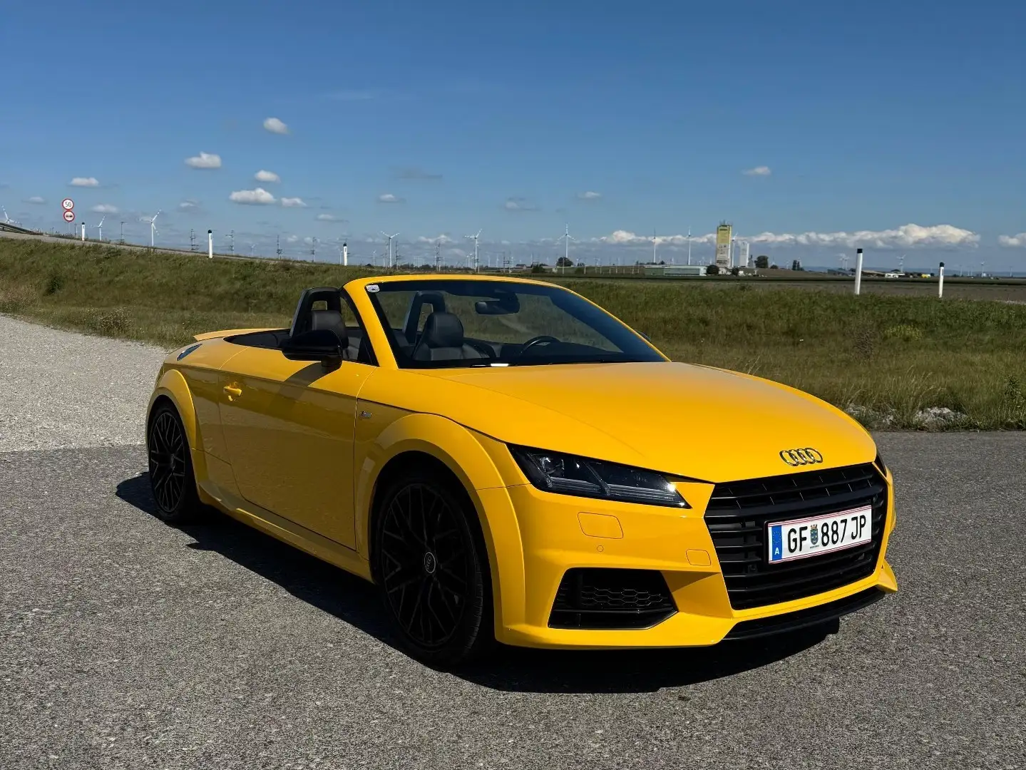 Audi TT Roadster 2,0 TFSI S-Line Gelb - 2