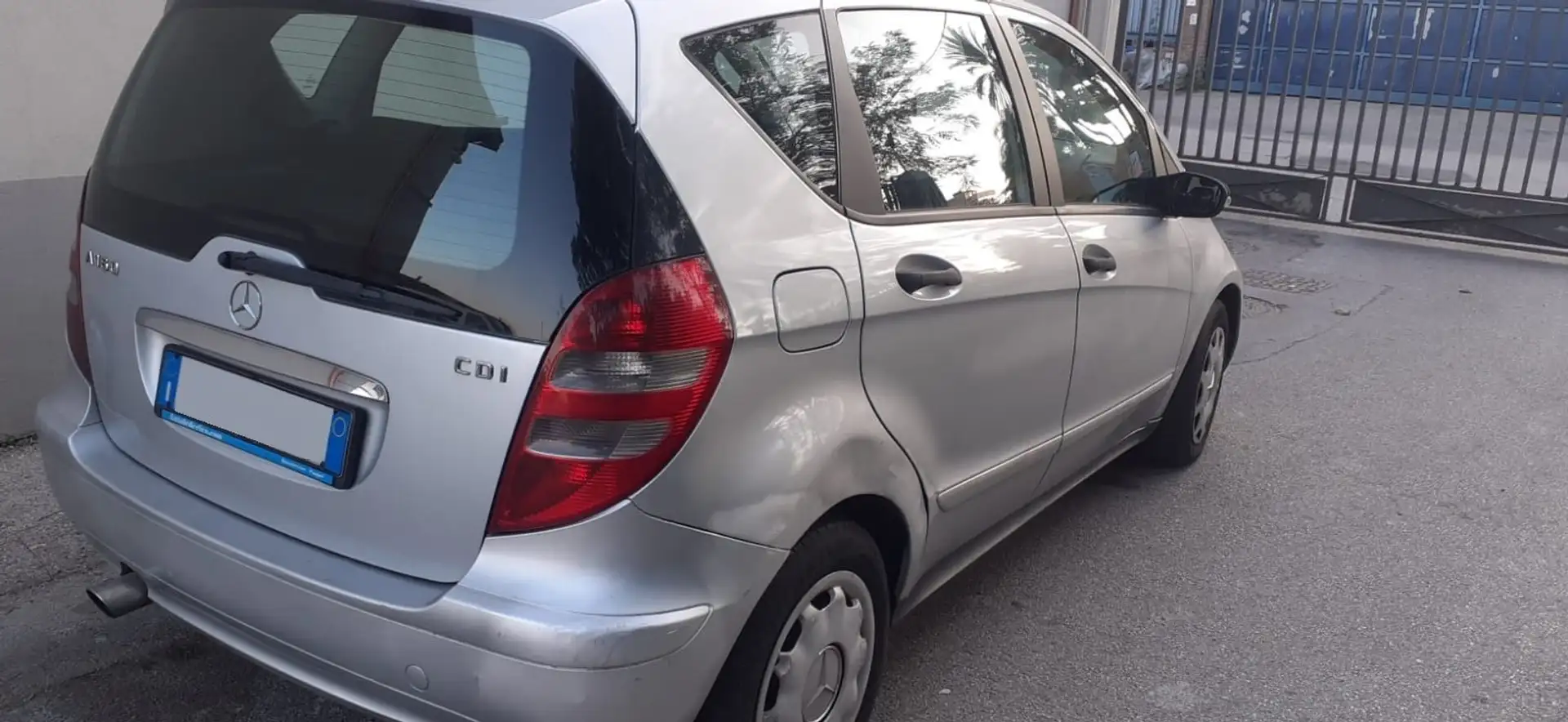 Mercedes-Benz A 160 A 160 cdi Avantgarde Gris - 1