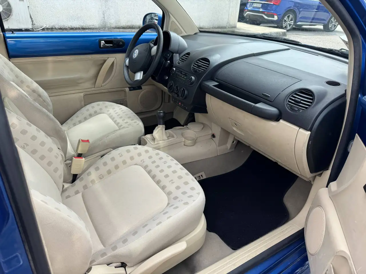 Volkswagen New Beetle 1.6 102cv, foto 8