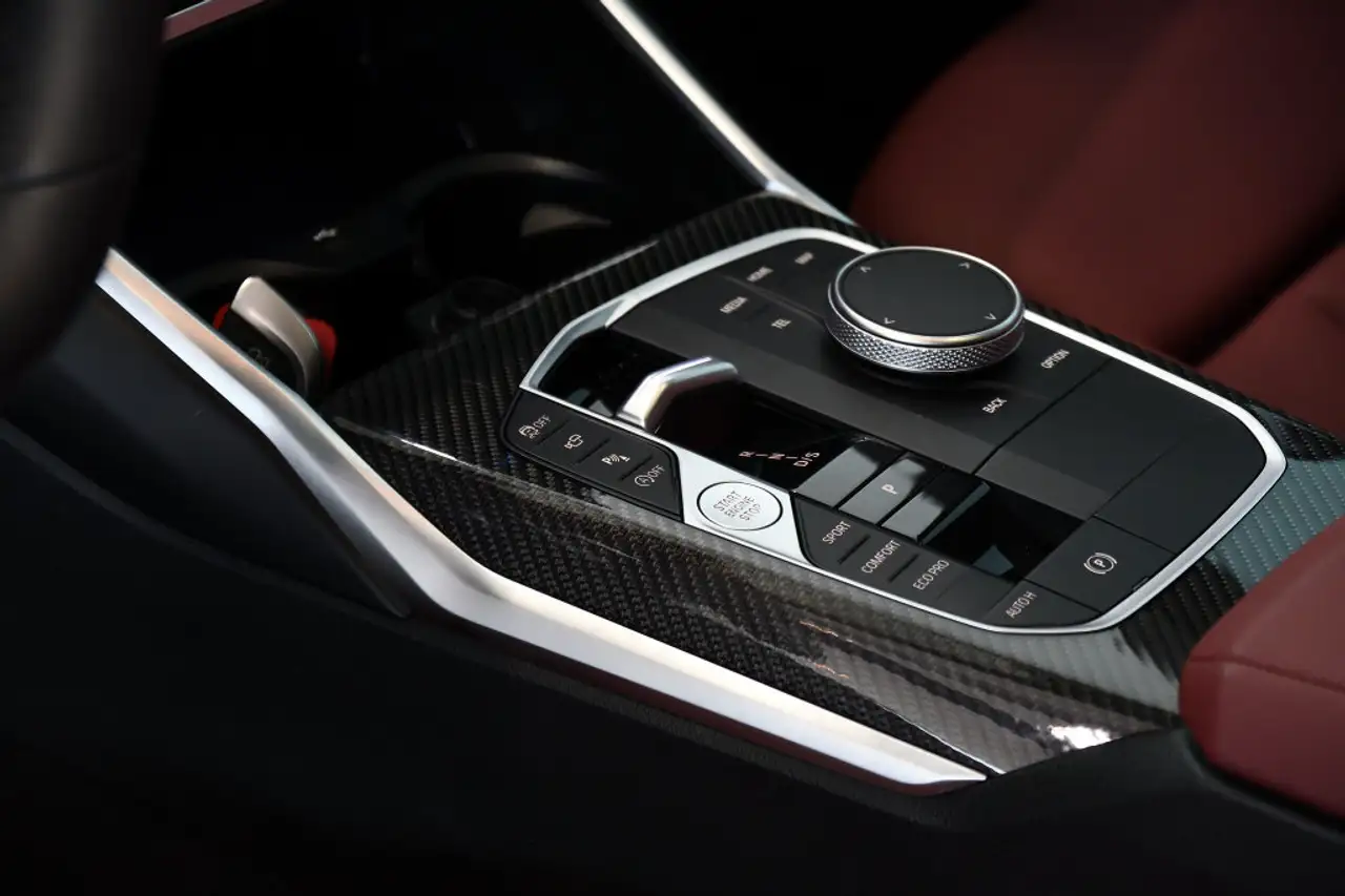 BMW 3 Series photo BMW 3 Series