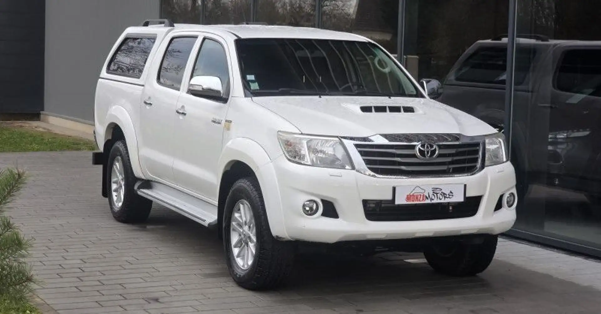 Toyota Hilux 171 D-4D DOUBLE CABINE LEGENDE 4WD Blanc - 1