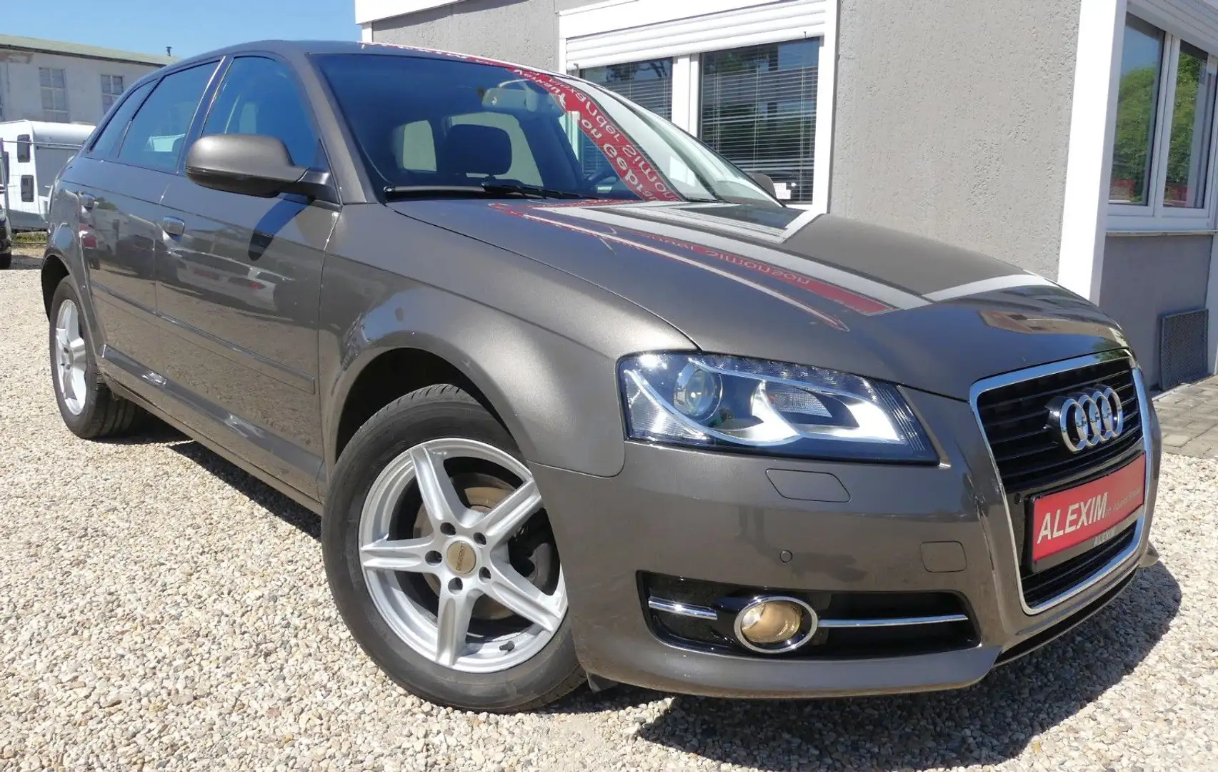 Audi A3 Sportback 1.4 TFSI/Temp/Klimaaut/Bi-Xenon Grigio - 2