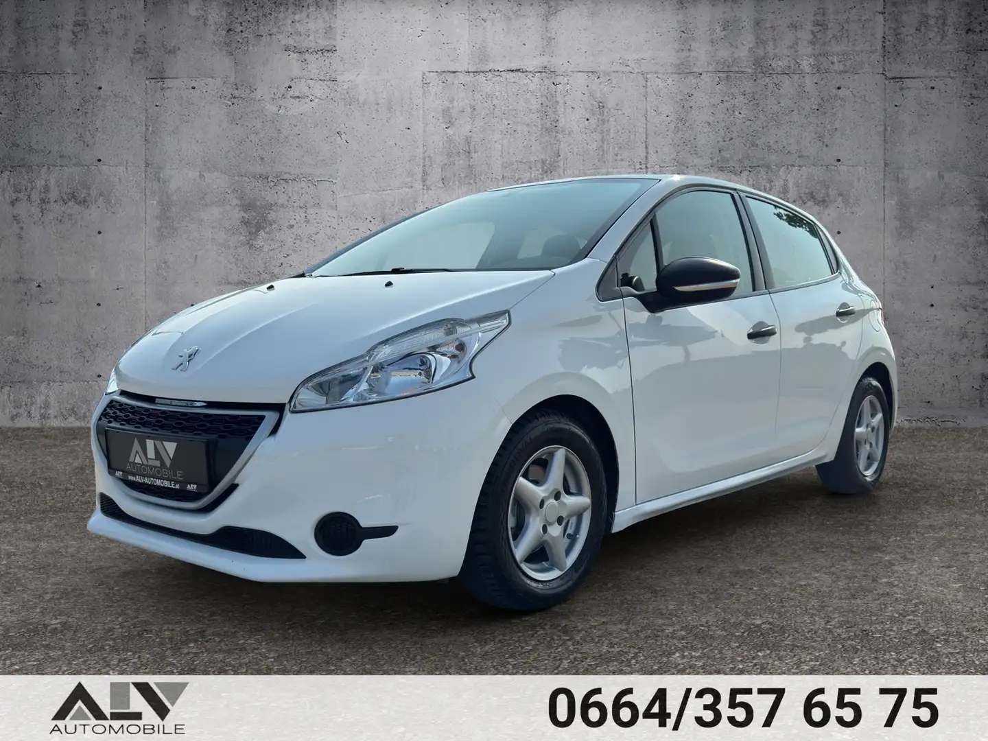 Peugeot 208 Access HDI Weiß - 2
