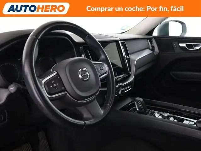Volvo XC60 view 12