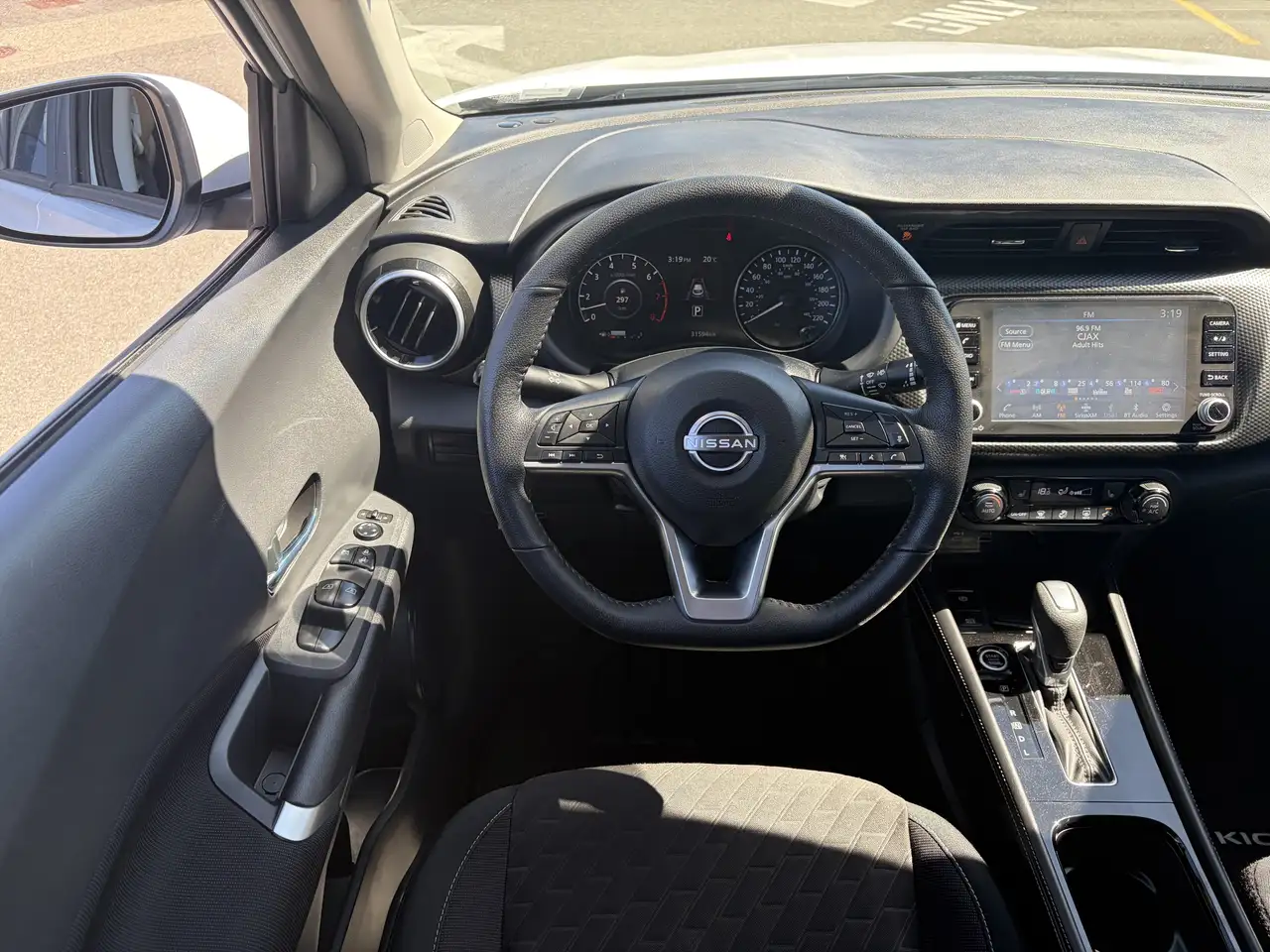 Nissan Kicks снимка Nissan Kicks
