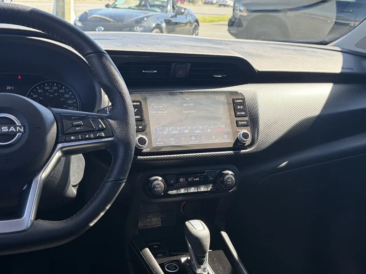 Nissan Kicks снимка Nissan Kicks