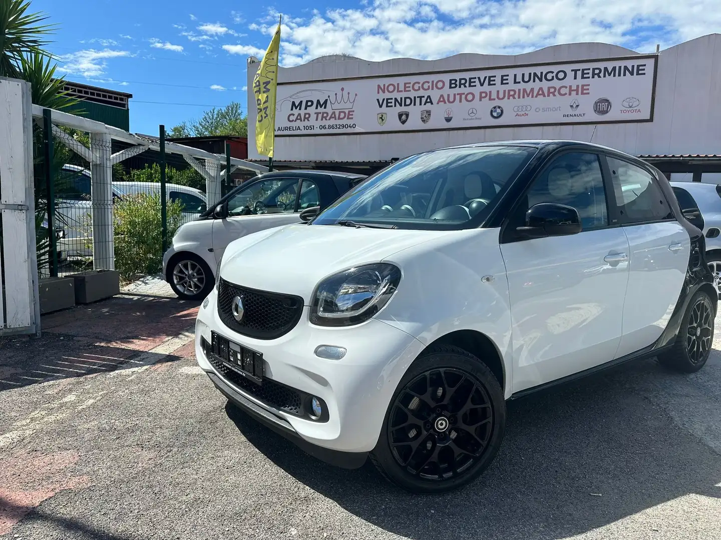 smart forFour Forfour 0.9 t Passion 90cv Bílá - 1