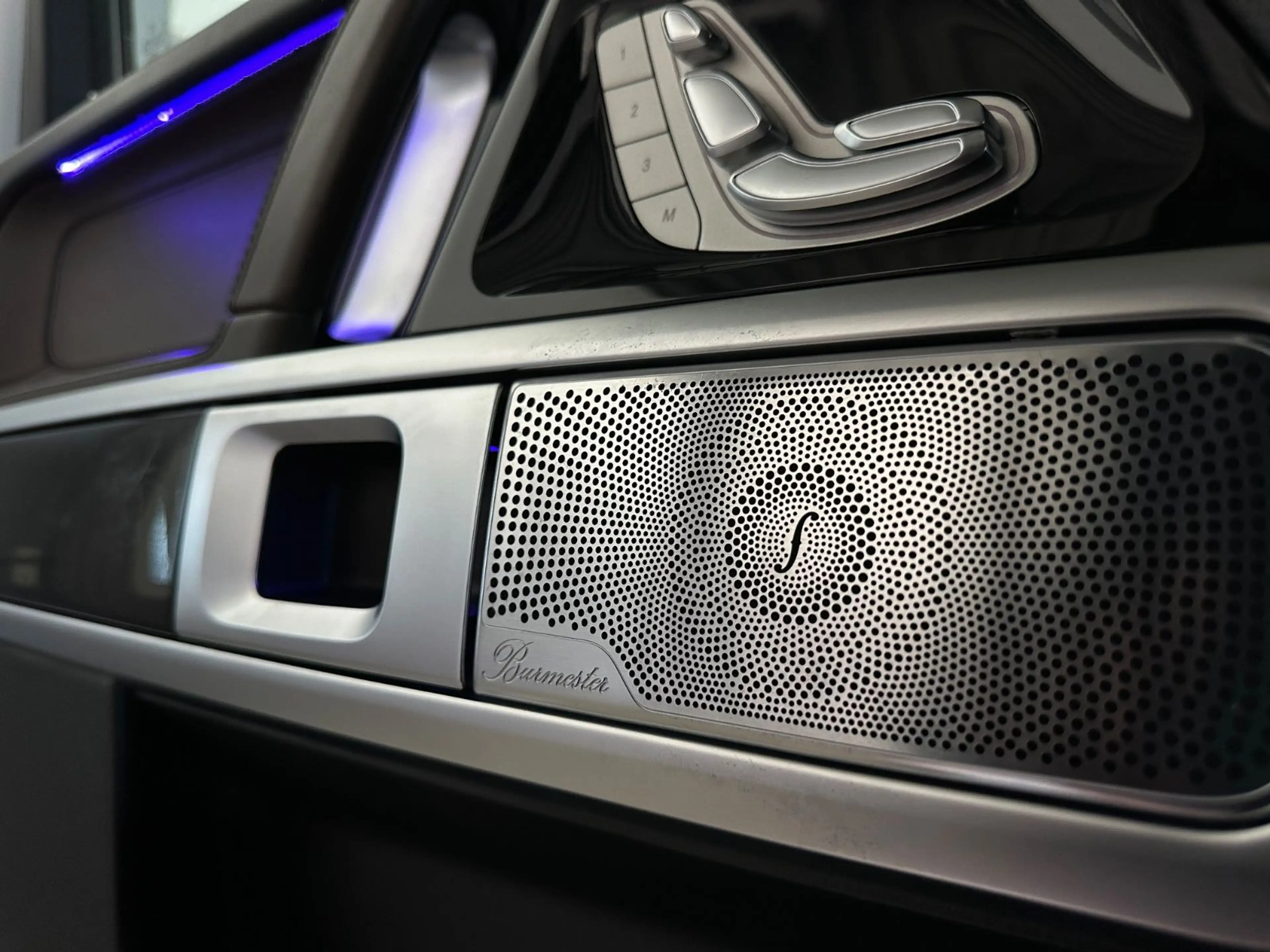 Mercedes-Benz G 63 AMG G63 AMG Magno Multibeam/Multikontur/360°/IWC — photo 13