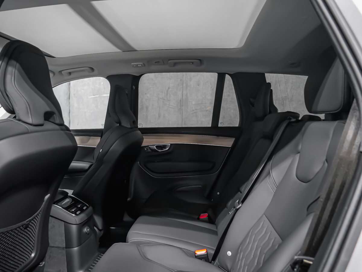 2026 Volvo XC90 Core 7-Seater (Bright Theme) thumb 13