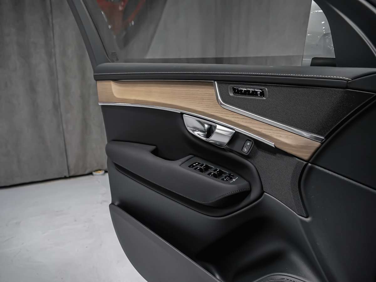 2026 Volvo XC90 Core 7-Seater (Bright Theme) thumb 10