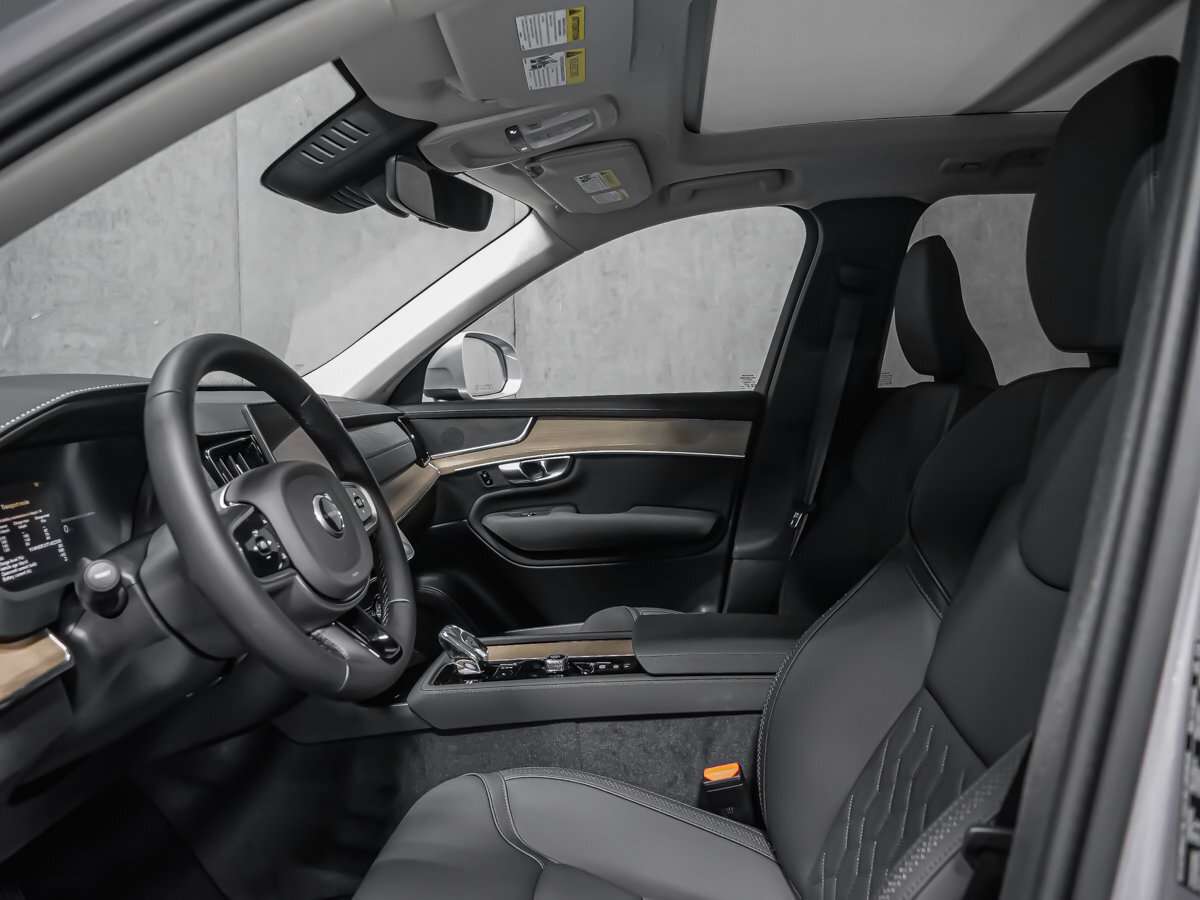 2026 Volvo XC90 Core 7-Seater (Bright Theme) thumb 12
