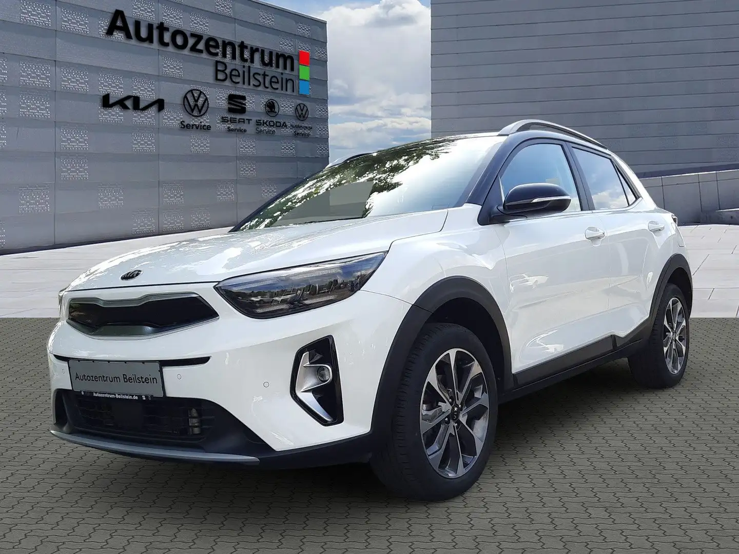 Kia Stonic 1,0 TSI DCT Spirit Navi PDC Kamera Wit - 1