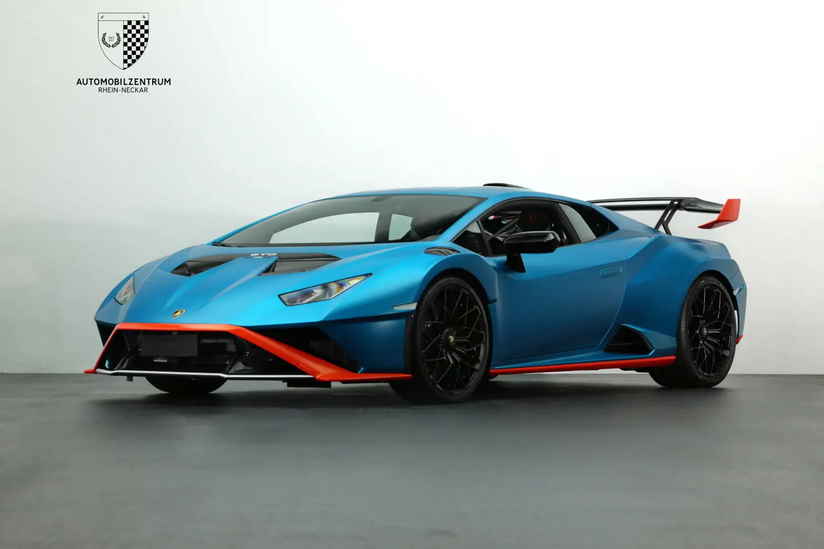 Lamborghini Huracán Huracán STO FullCarbon/BluUranus/Lift/Käfig Blau - 1