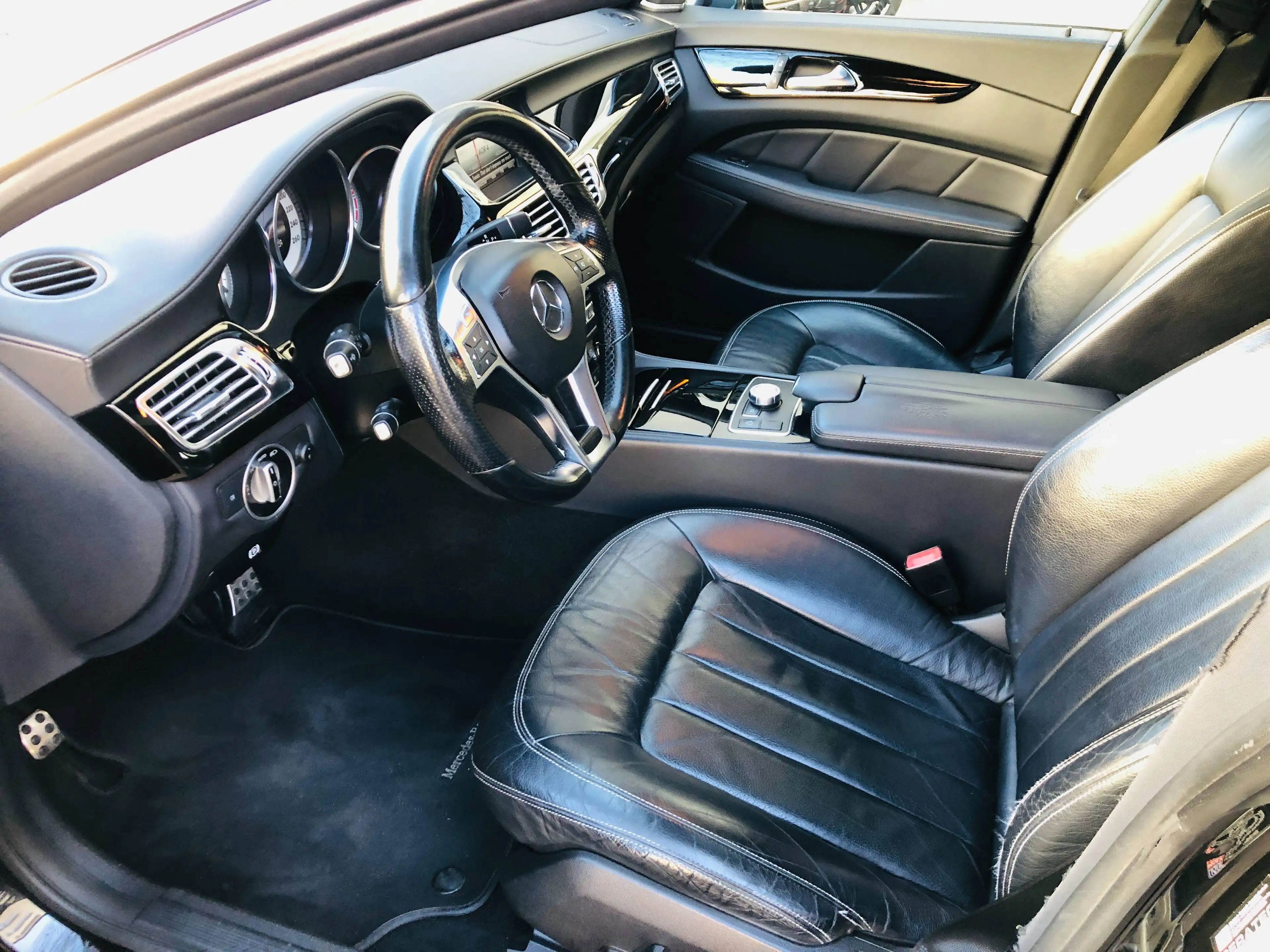 Mercedes-Benz CLS 350 CLS 350 CDI B4 4Matic (218.993)SHOOTING BREAK — photo 14