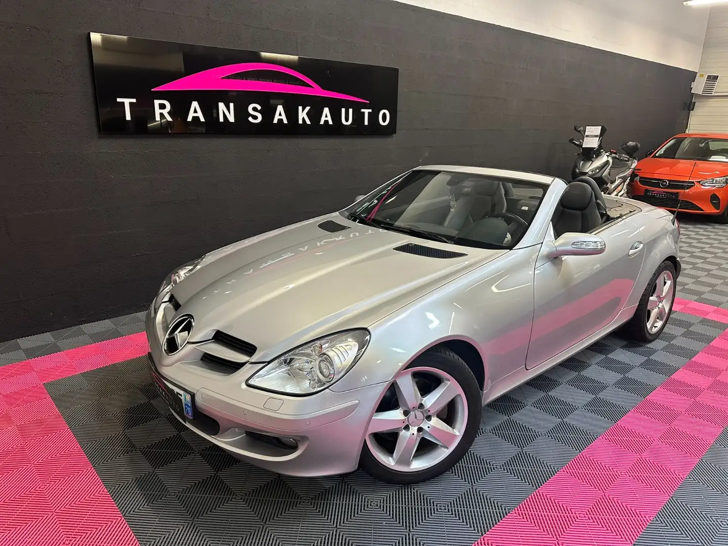Mercedes-Benz SLK Gri - 1