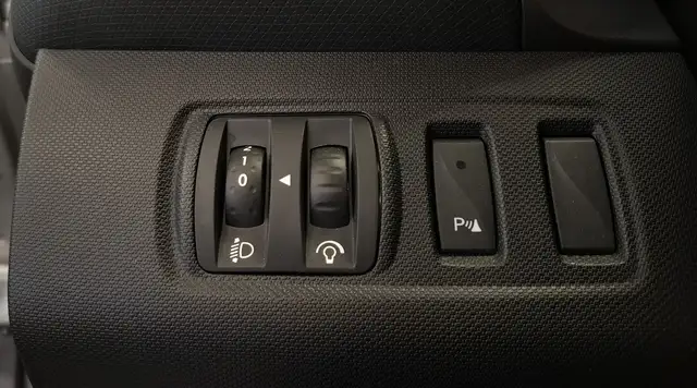 Renault Clio view 12