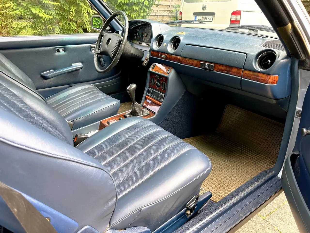 Mercedes-Benz 230 Coupe, foto 6