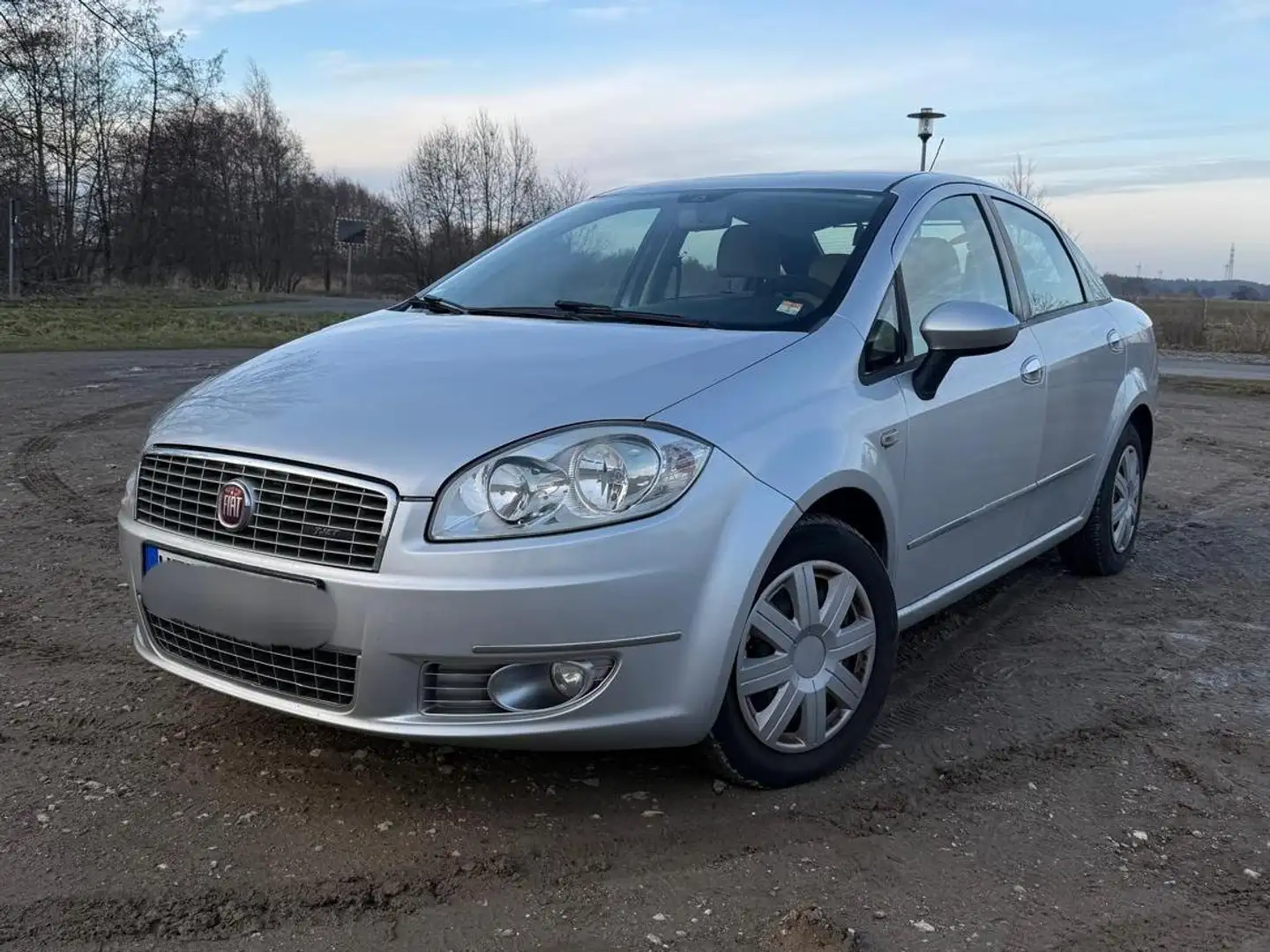 Fiat Linea Linea 1.4 T-Jet 16V Emotion - 1