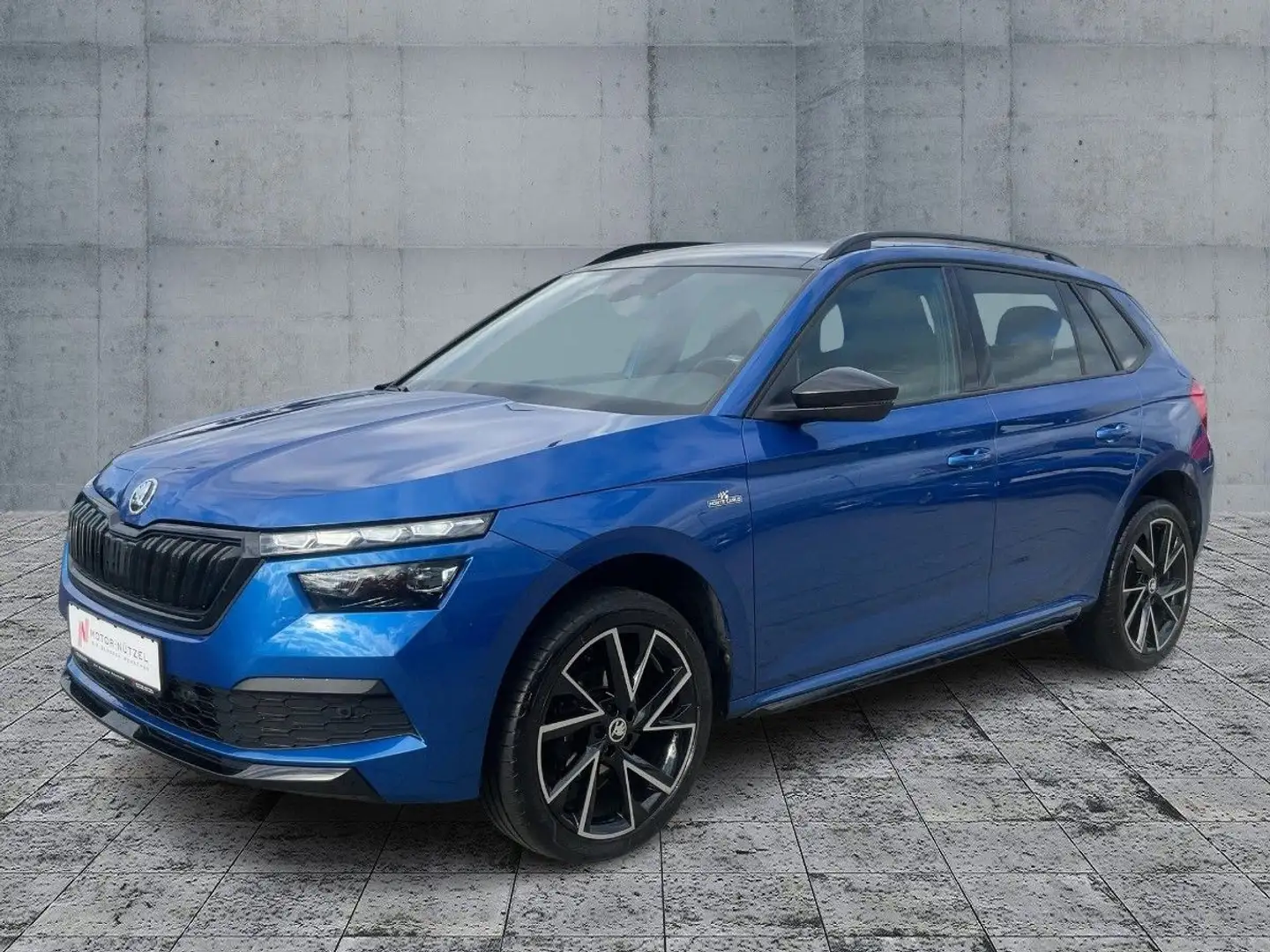 Skoda Kamiq 1.5TSI MONTE CARLO LED+APP+SHZ+RFK+PANO+VC Blau - 2