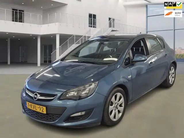 Opel Astra 1.7 CDTi S/S Business +|LAGE KM MET NAP