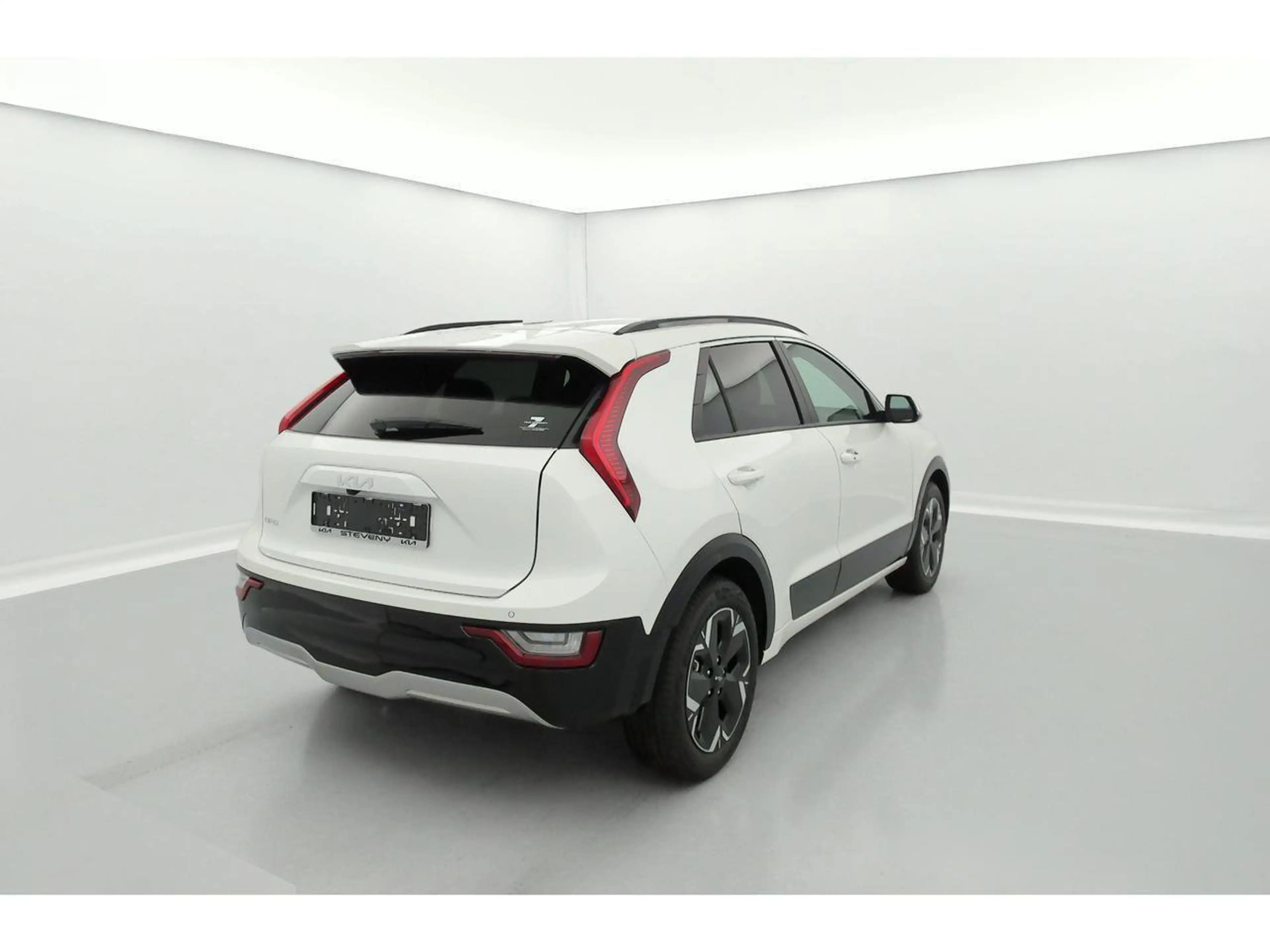 Kia e-Niro PULSE 64.8 KW/H DEMO — photo 7