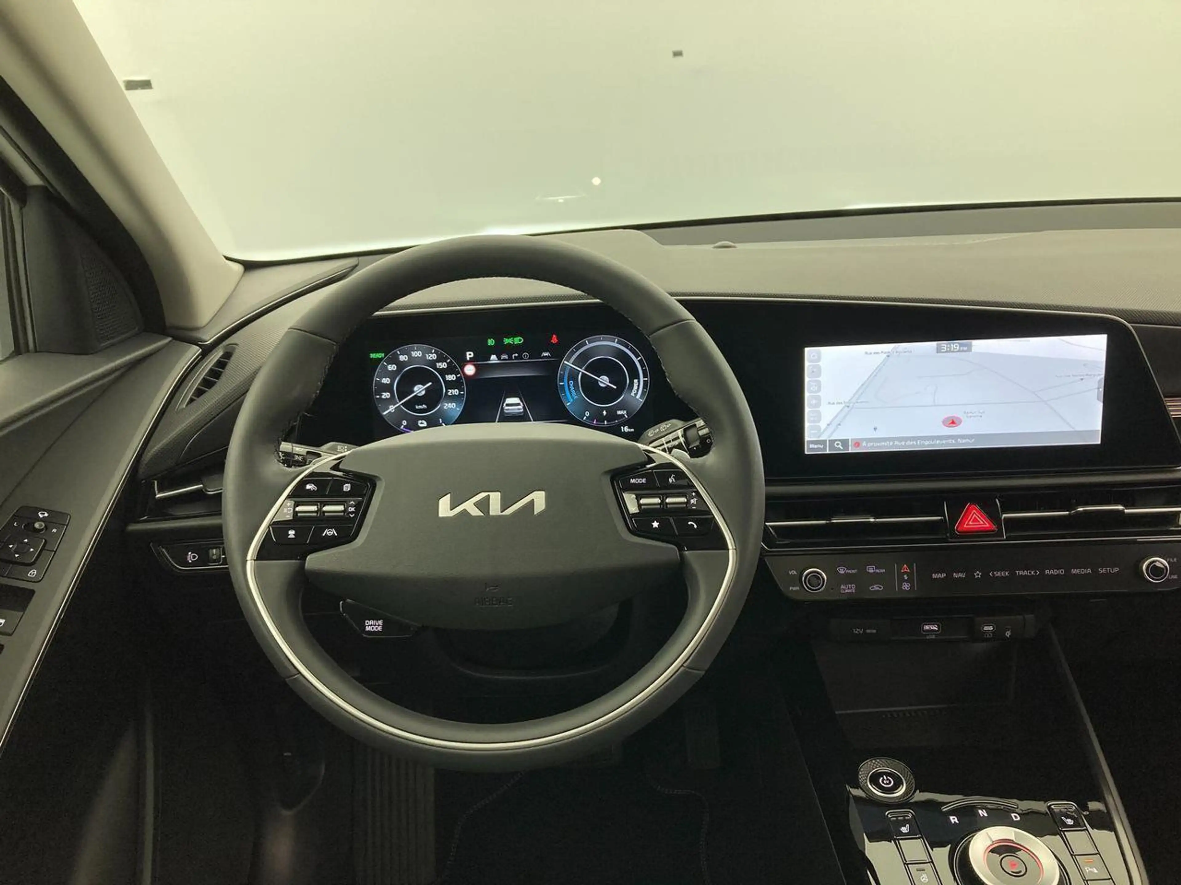 Kia e-Niro PULSE 64.8 KW/H DEMO — photo 15