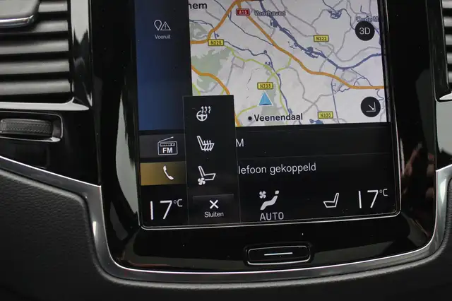 Volvo XC90 view 27