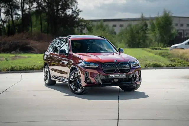 BMW iX3 M SPORT*LED*PANO*HARMAN/KARDON*TREKHAAK*