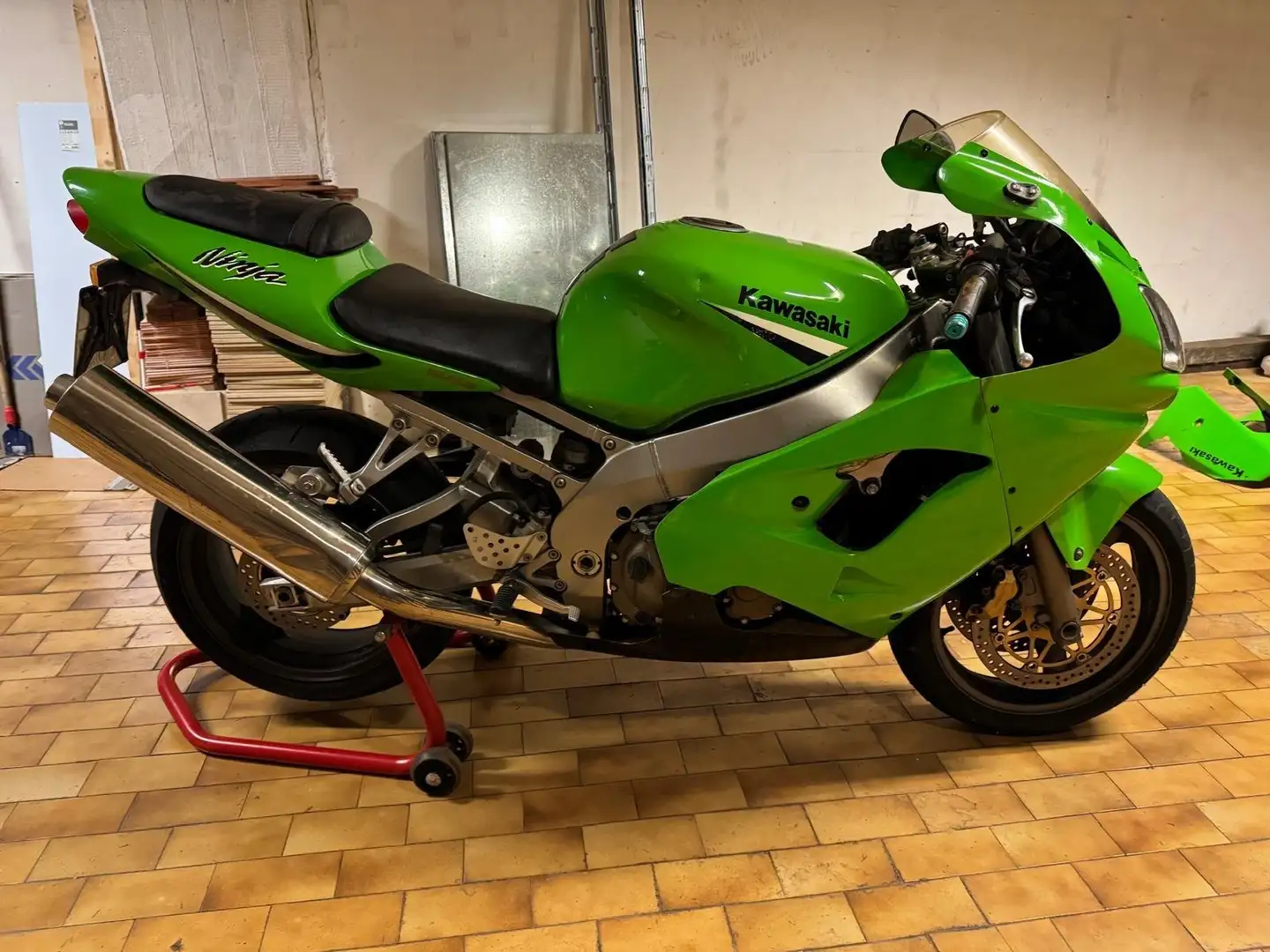 Kawasaki Ninja ZX-9R ZX 900 R Grün - 2