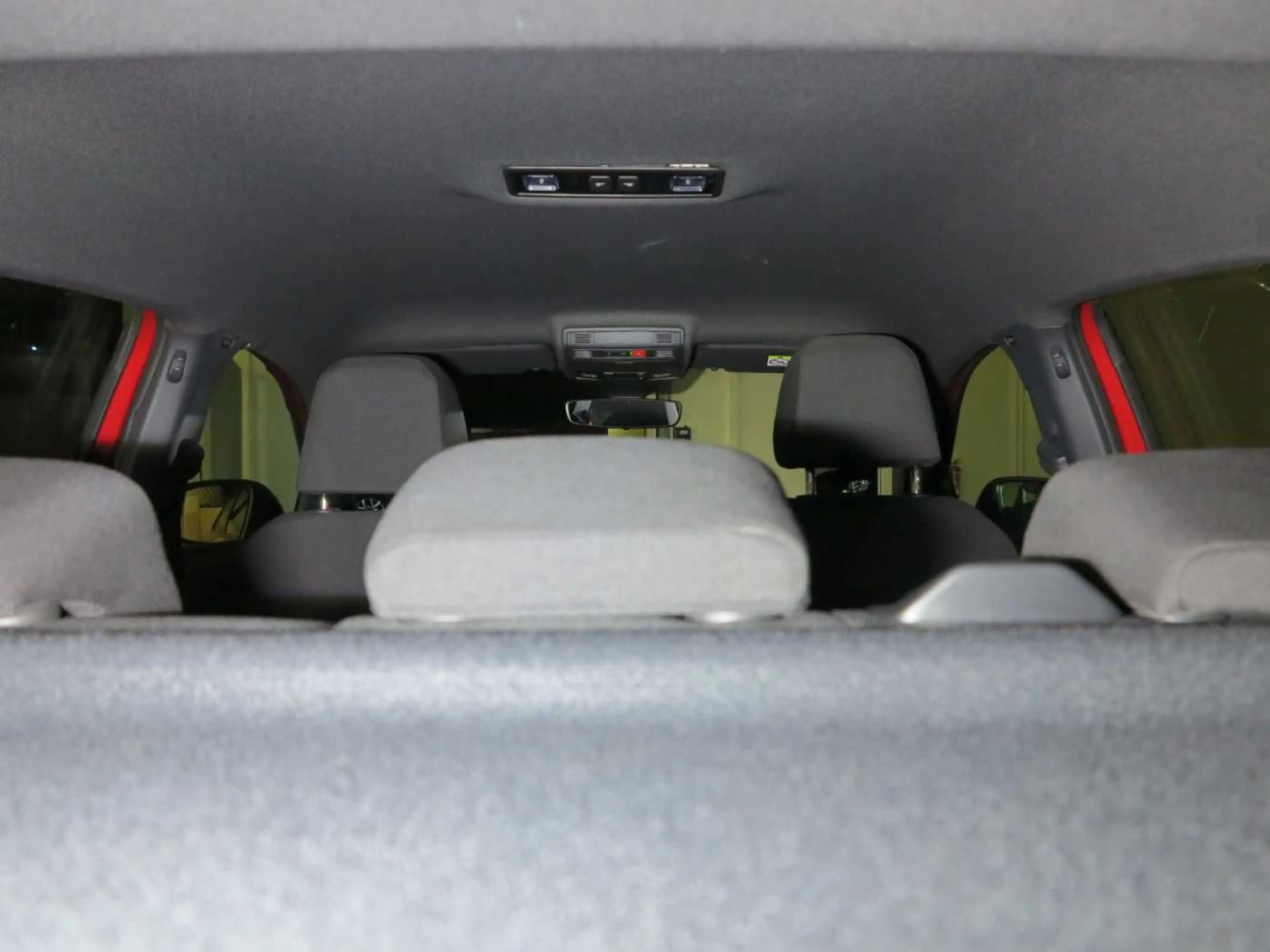Volkswagen Taigo 1.5 TSI OPF DSG7 R-Line Navi DAB LED ACC — photo 14
