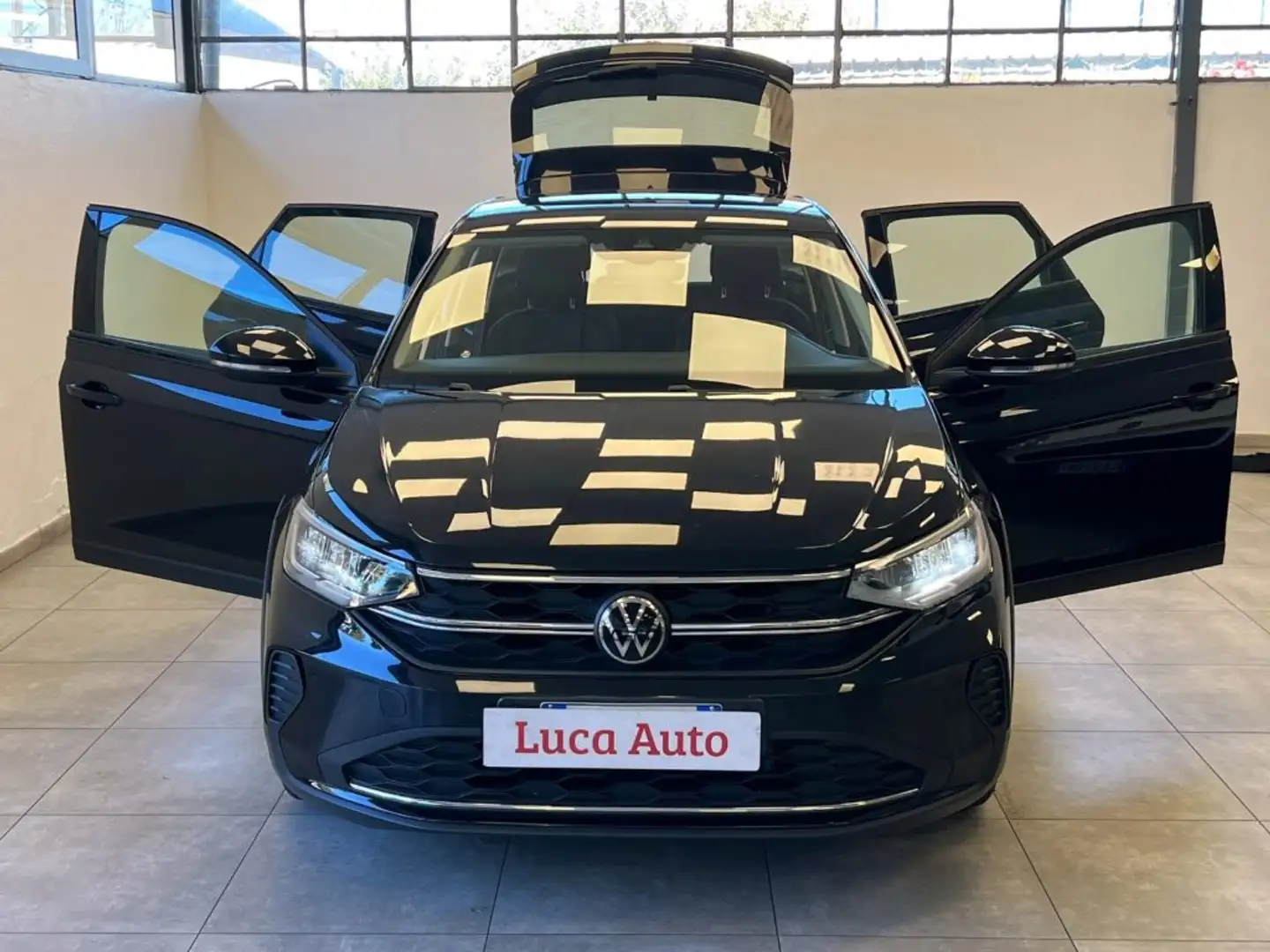 Volkswagen Taigo 1.0 TSI 110CV *UNICO PROP.*Apple-Android*SENSORI* Noir - 1