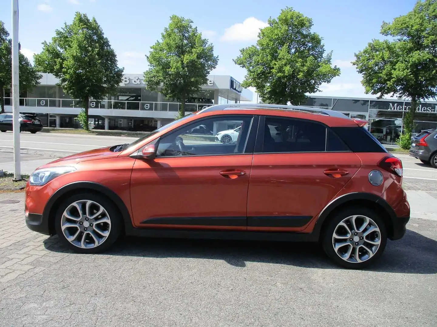 Hyundai i20 1.0 T-GDI Active Style, Navigation Bruin - 2