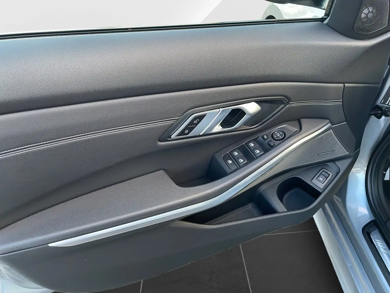 BMW 330 i xDrive Touring M Sport/LivePro/CarPlay/Driving/A 10